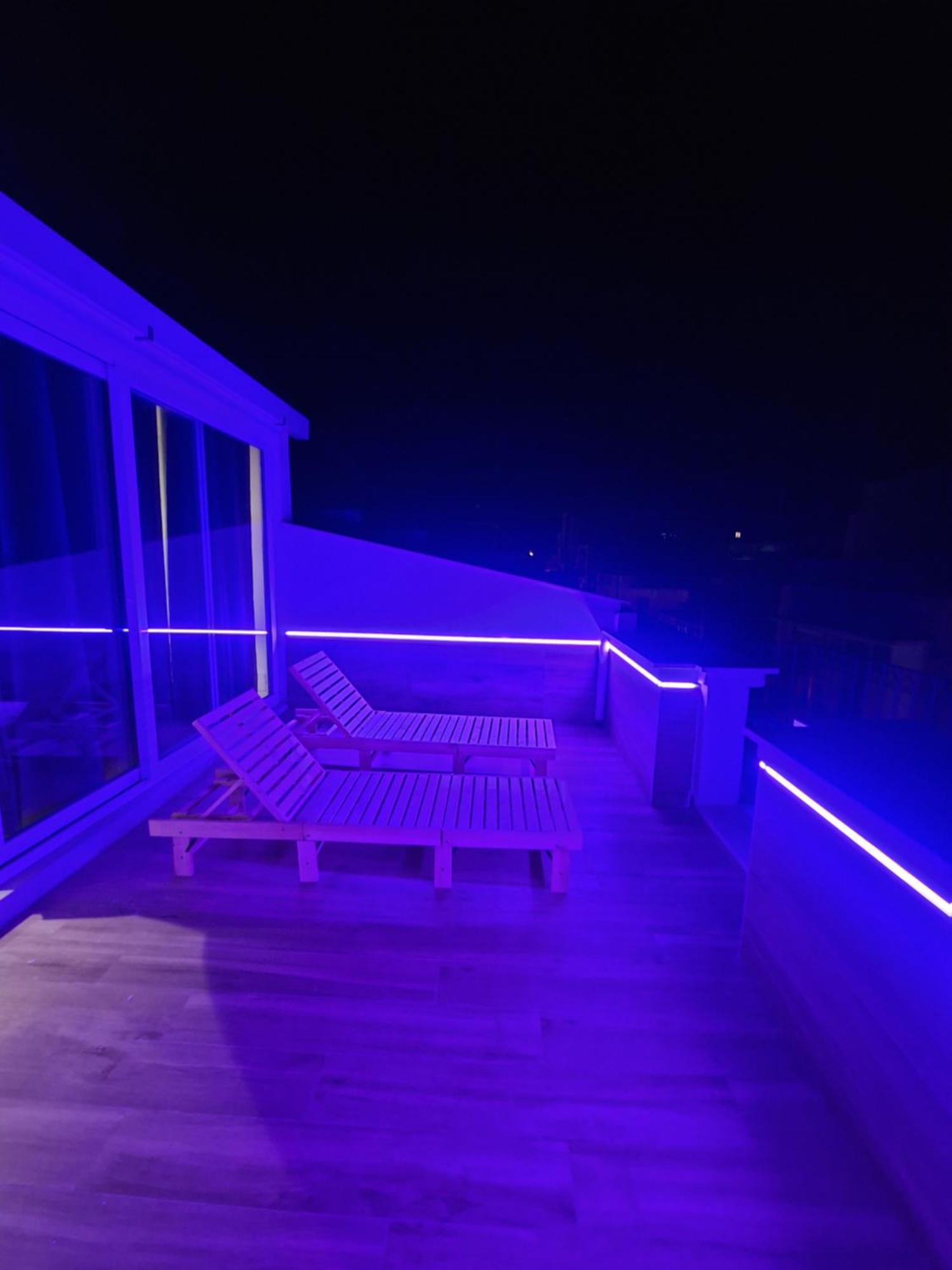 Casa Con Veranda E Idromassaggio Barletta Exteriör bild