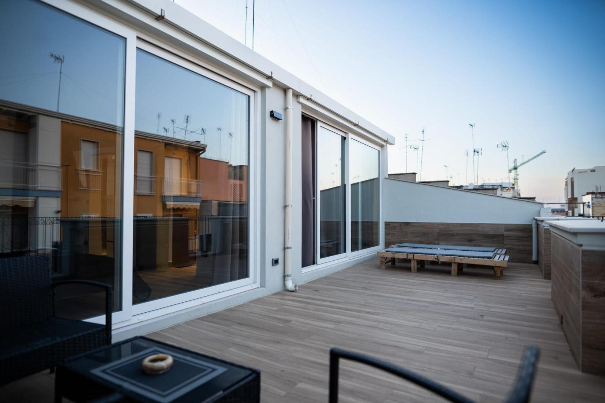 Casa Con Veranda E Idromassaggio Barletta Exteriör bild
